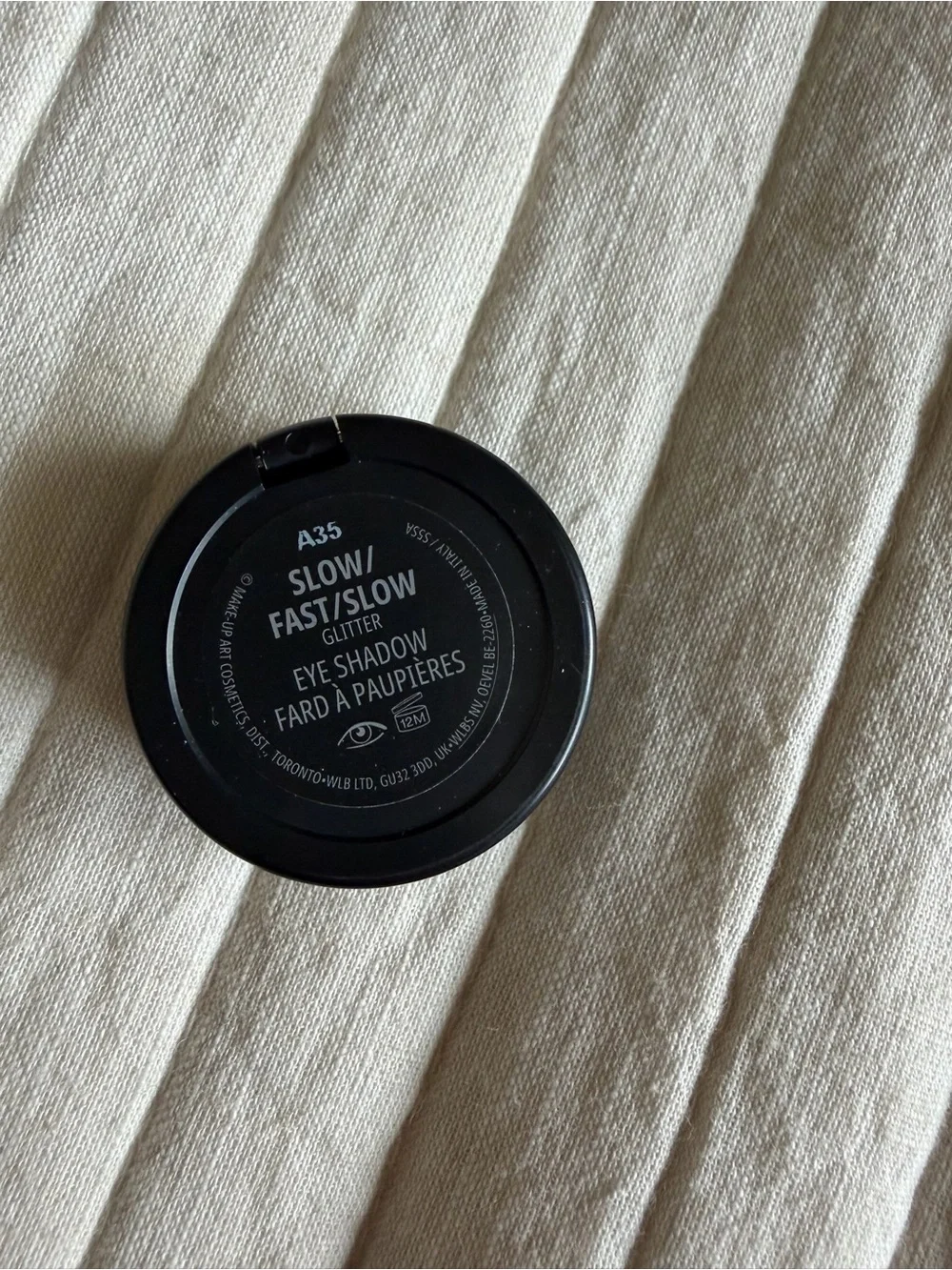 MAC Cosmetics Shimmery Deep Brown Single Eye Shadow